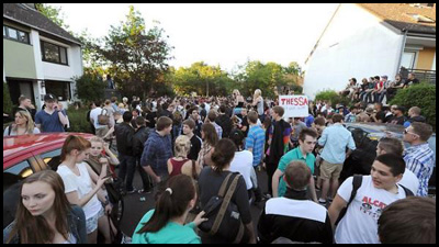 Imbucati a una festa facebook